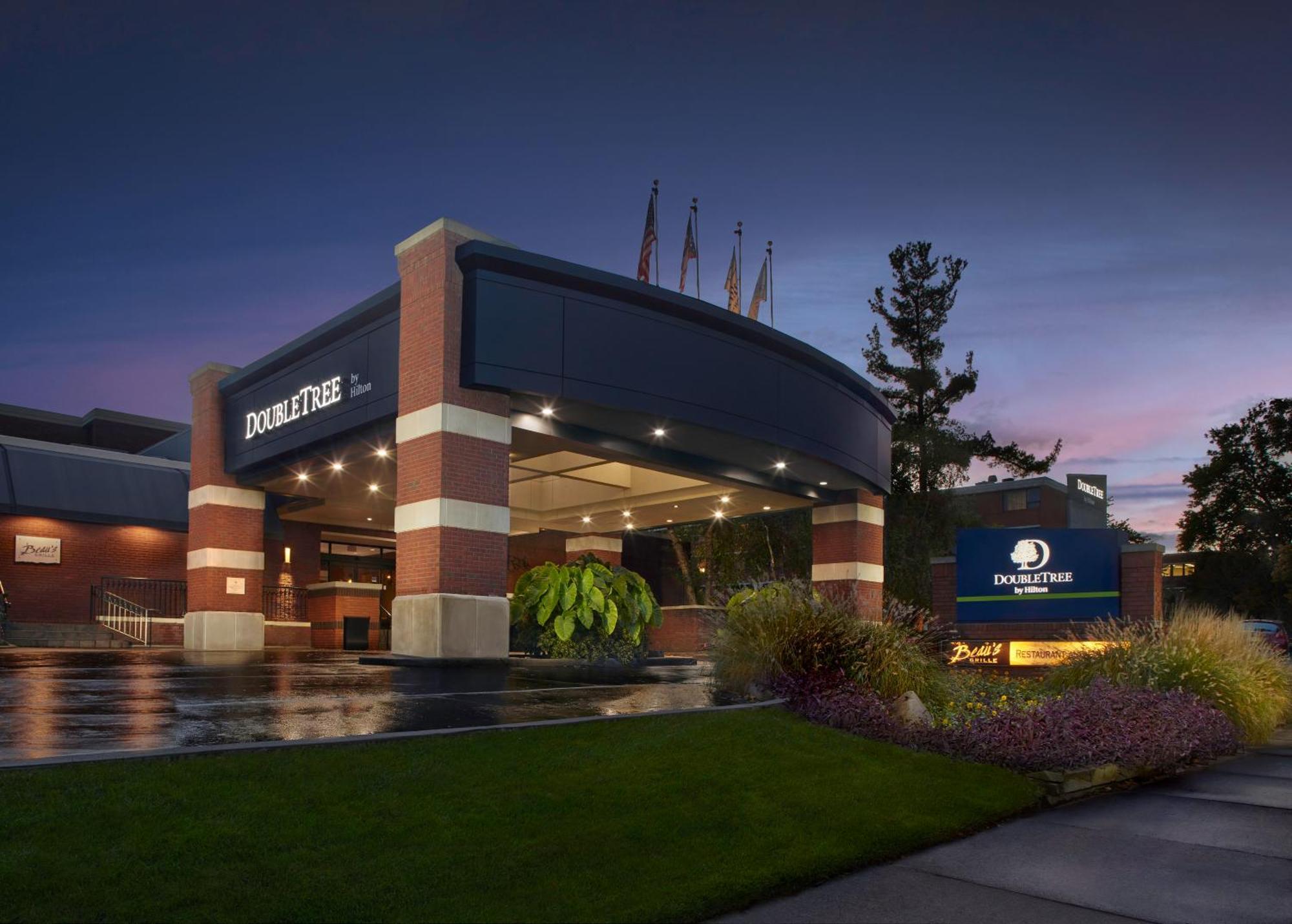 Doubletree By Hilton Akron Fairlawn Eksteriør bilde